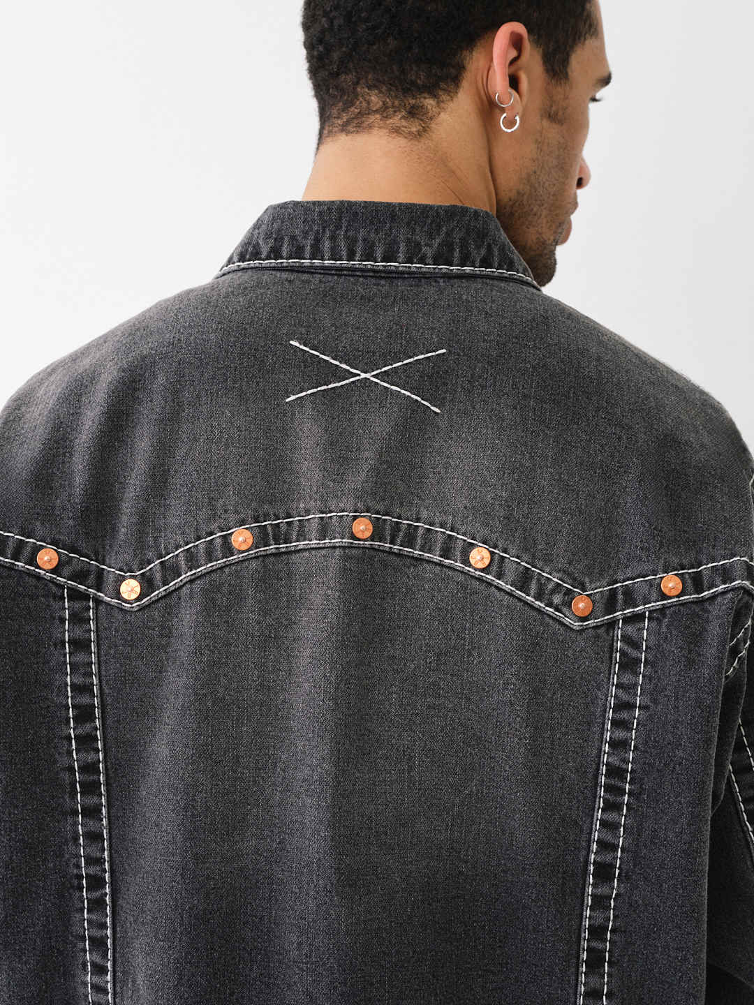RIVET BIG T ZIP DENIM JACKET | True Religion