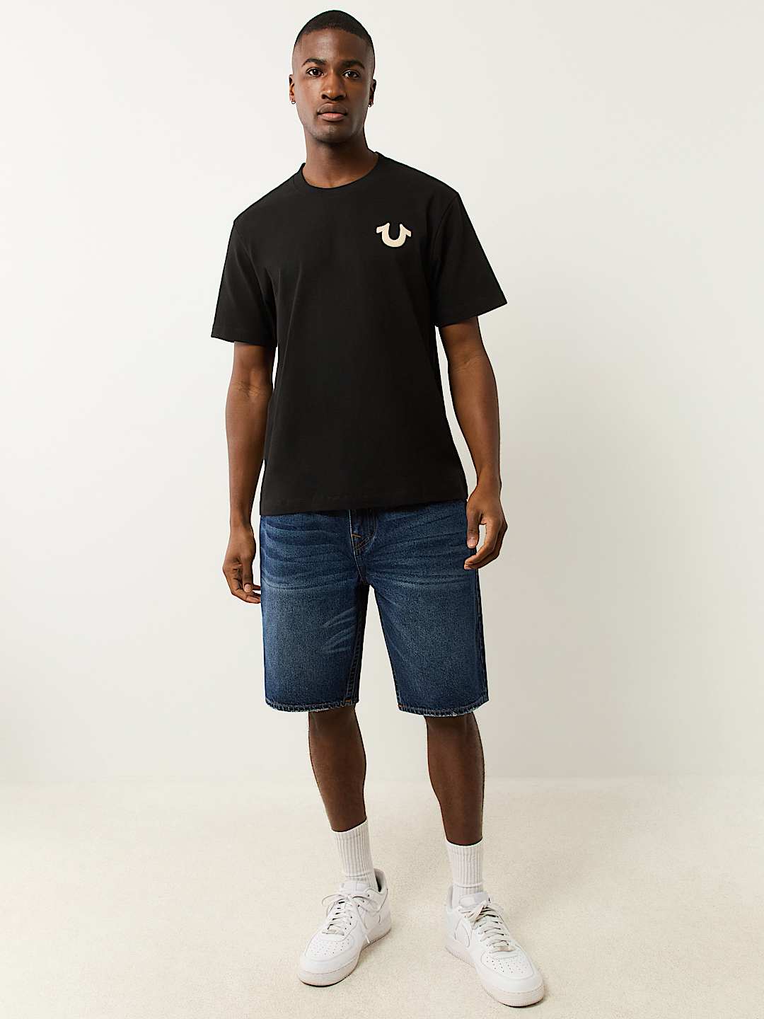 MIXED FONT WORLD TOUR TEE