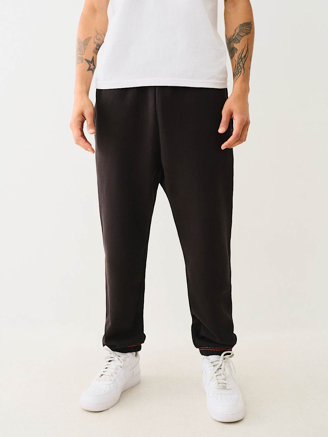 Amazon.com: True Religion Men's Velout Big T Jogger, Jet