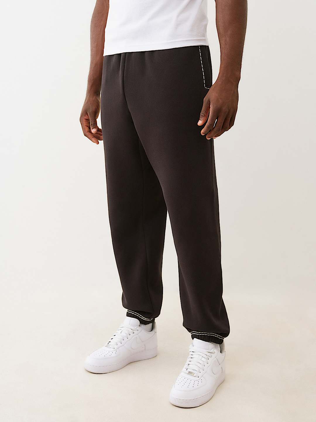 SUPER T RELAXED JOGGER, image 4