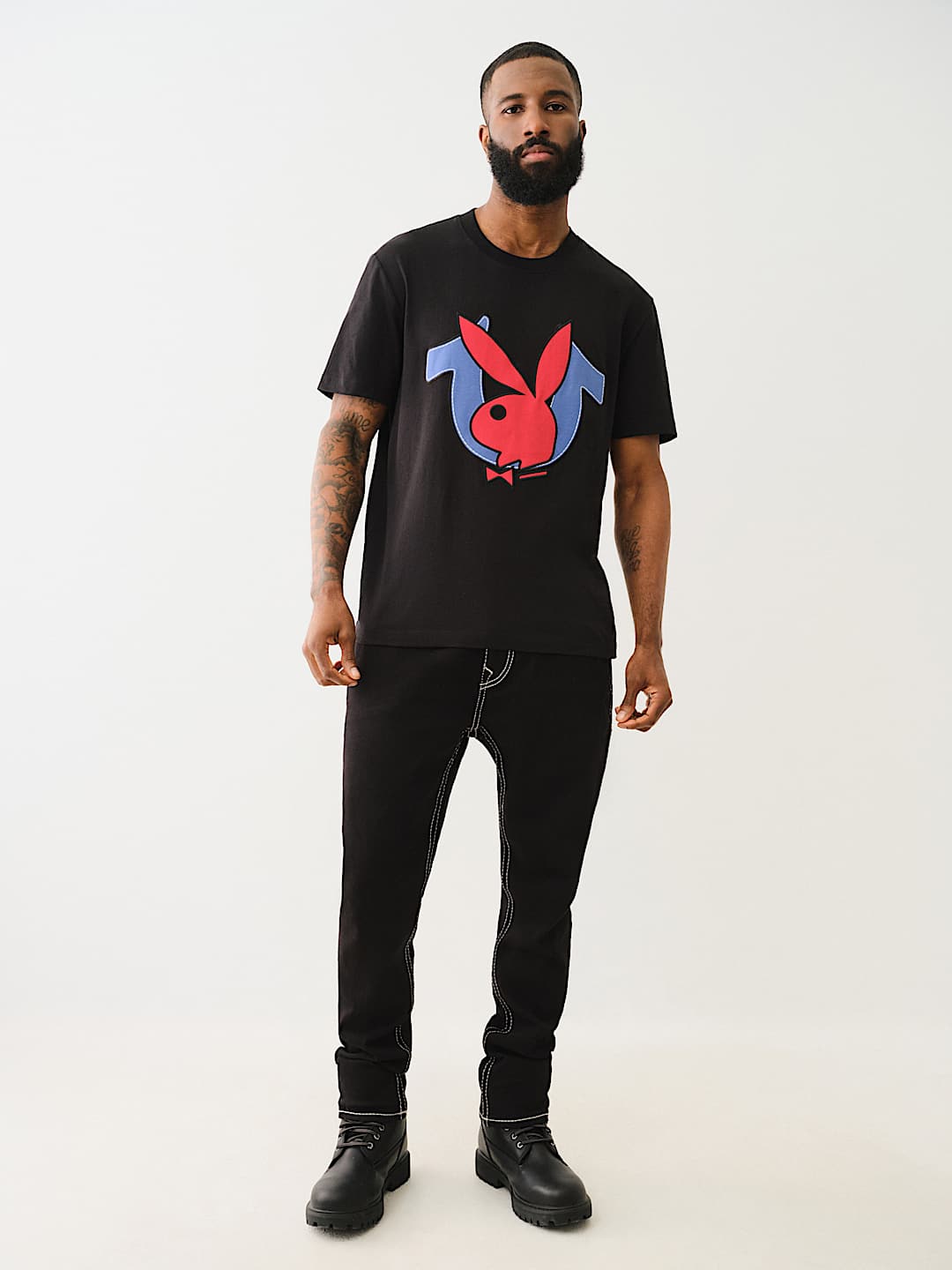 TRUE RELIGION X PLAYBOY APPLIQUÉ LOGO TEE - Black | True
