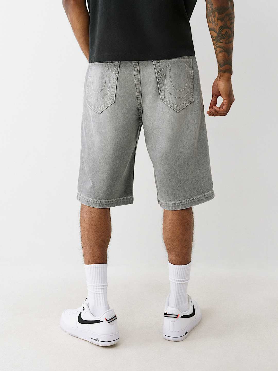 VINNY ULTRA BAGGY SHORT