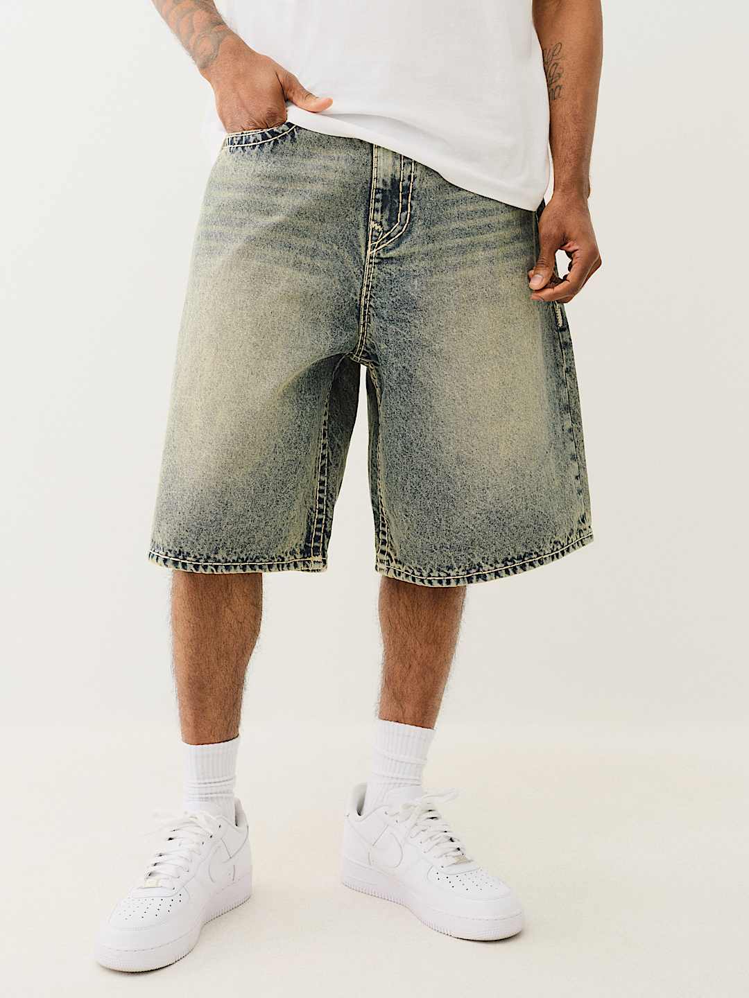 MIKEY SUPER T BAGGY AF SHORT