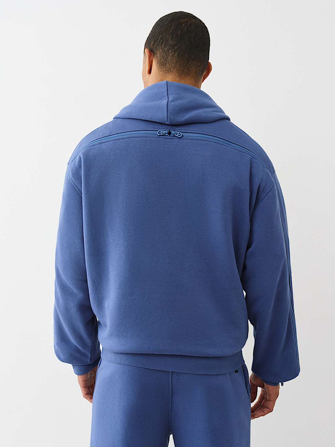 SUDADERA CON CAPUCHA CON CIERRES EN LAS MANGAS, image 6