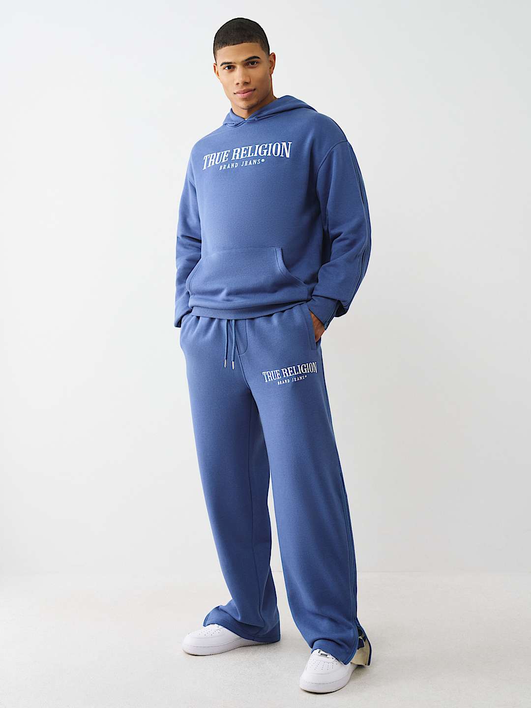 SUDADERA CON CAPUCHA CON CIERRES EN LAS MANGAS, image 7