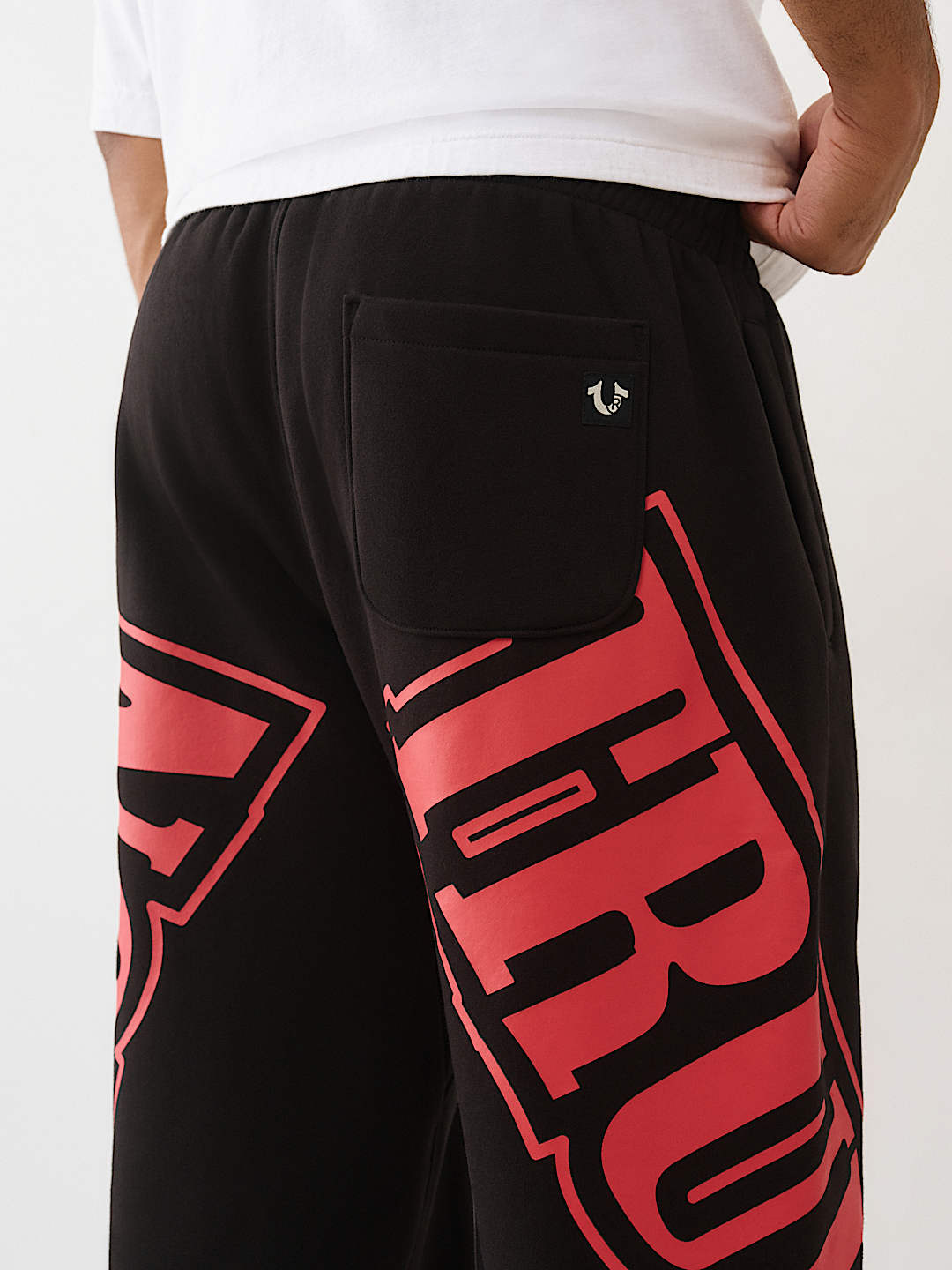OVERT ARCHED LOGO BAGGY JOGGER, image 2