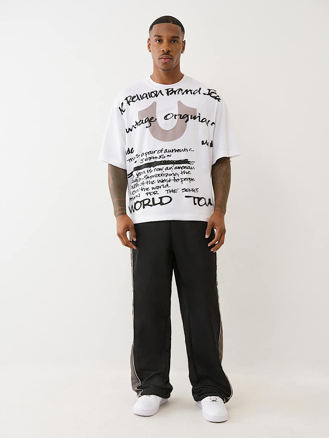 WORLD TOUR SCRIPT BOXY TEE, image 6