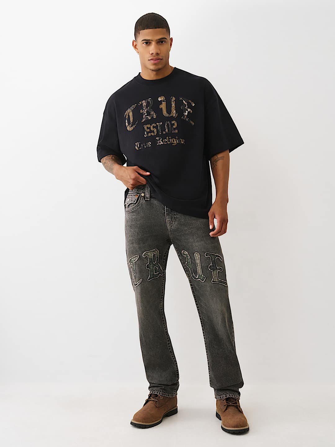 OVERSIZED CAMO APPLIQU&Eacute; TEE, image 5