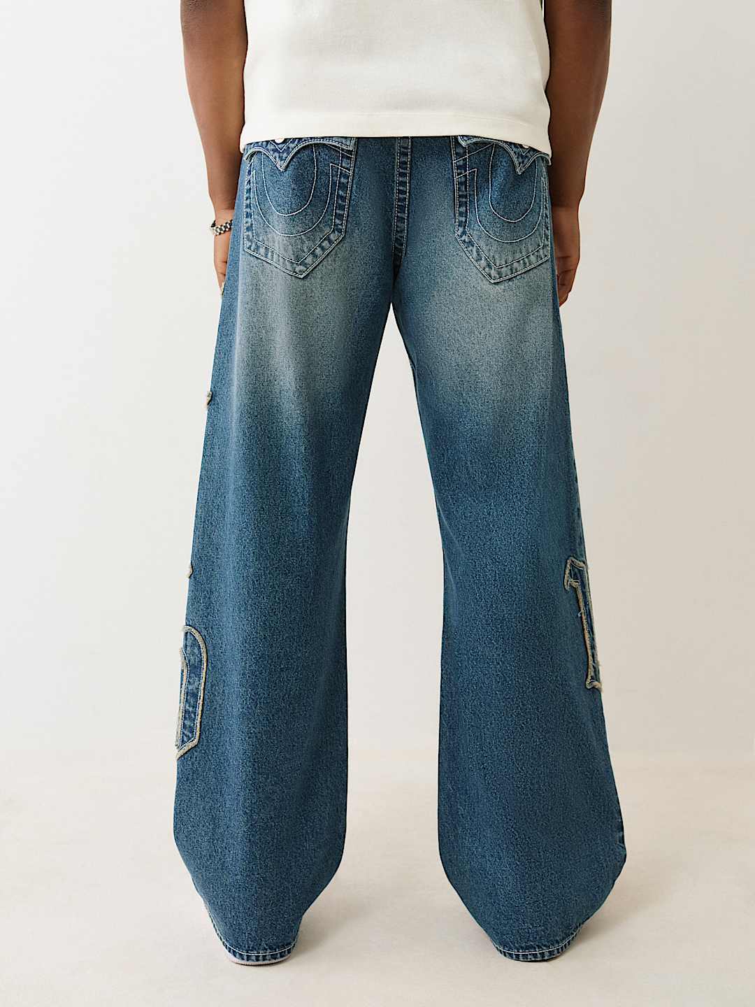 VINNY TRUE APPLIQUE BAGGY JEAN