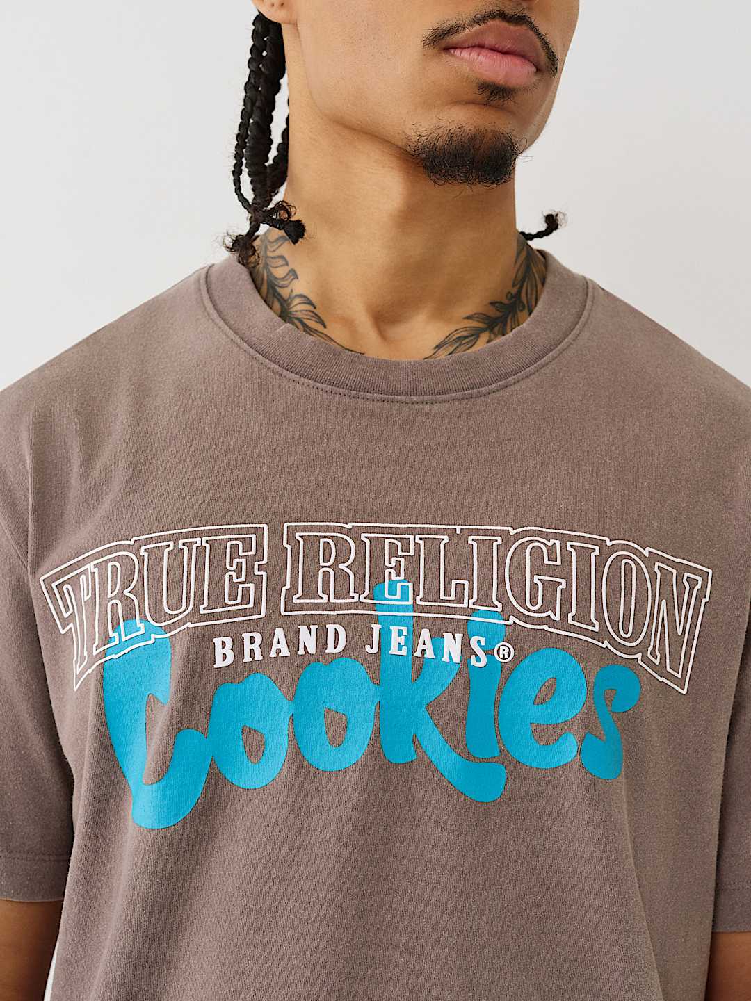 コラボ！関税込み TRUE RELIGION X COOKIES ロゴ ★ Tシャツ TRUE RELIGION X COOKIES LOGO TEE - Granite | True Religion