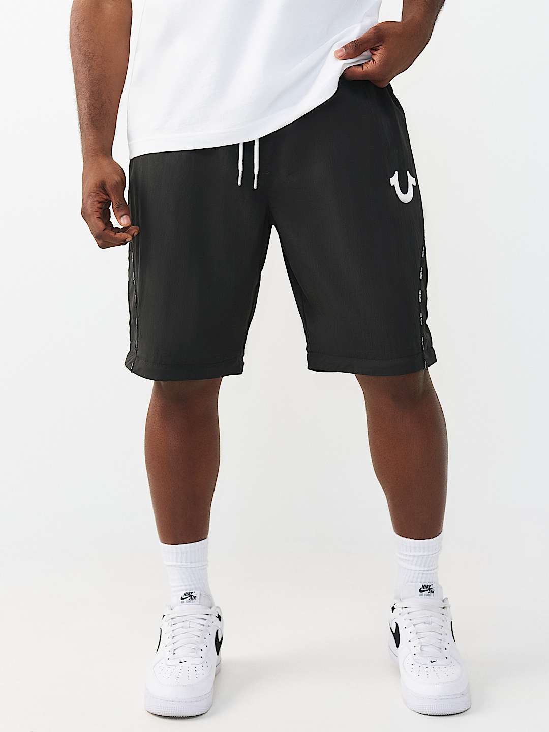 PANTALONES DEPORTIVOS CONVERTIBLES DE VELL&Oacute;N DE NAILON, image 5