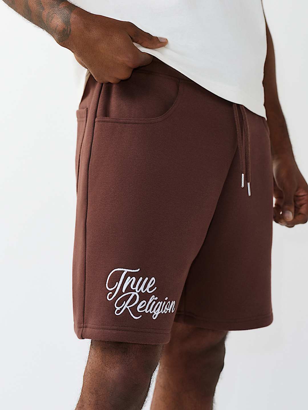 HORSESHOE APPLIQU&Eacute; SWEATSHORT, image 5