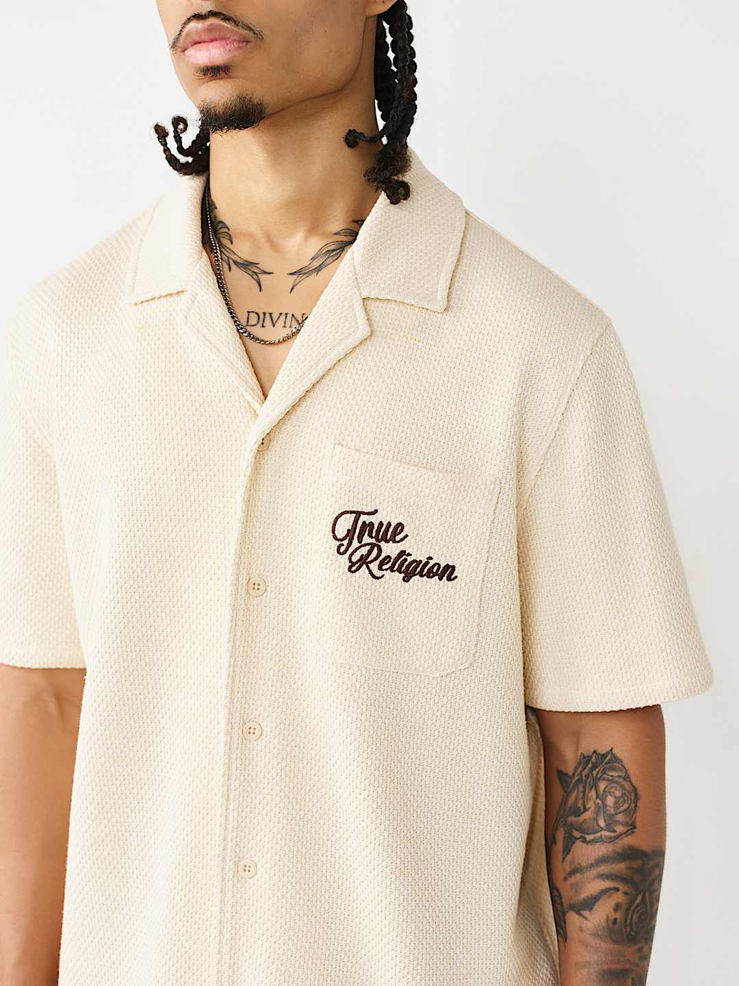 CAMISETA DE CAMPAMENTO TEJIDA CON FLORES, image 4