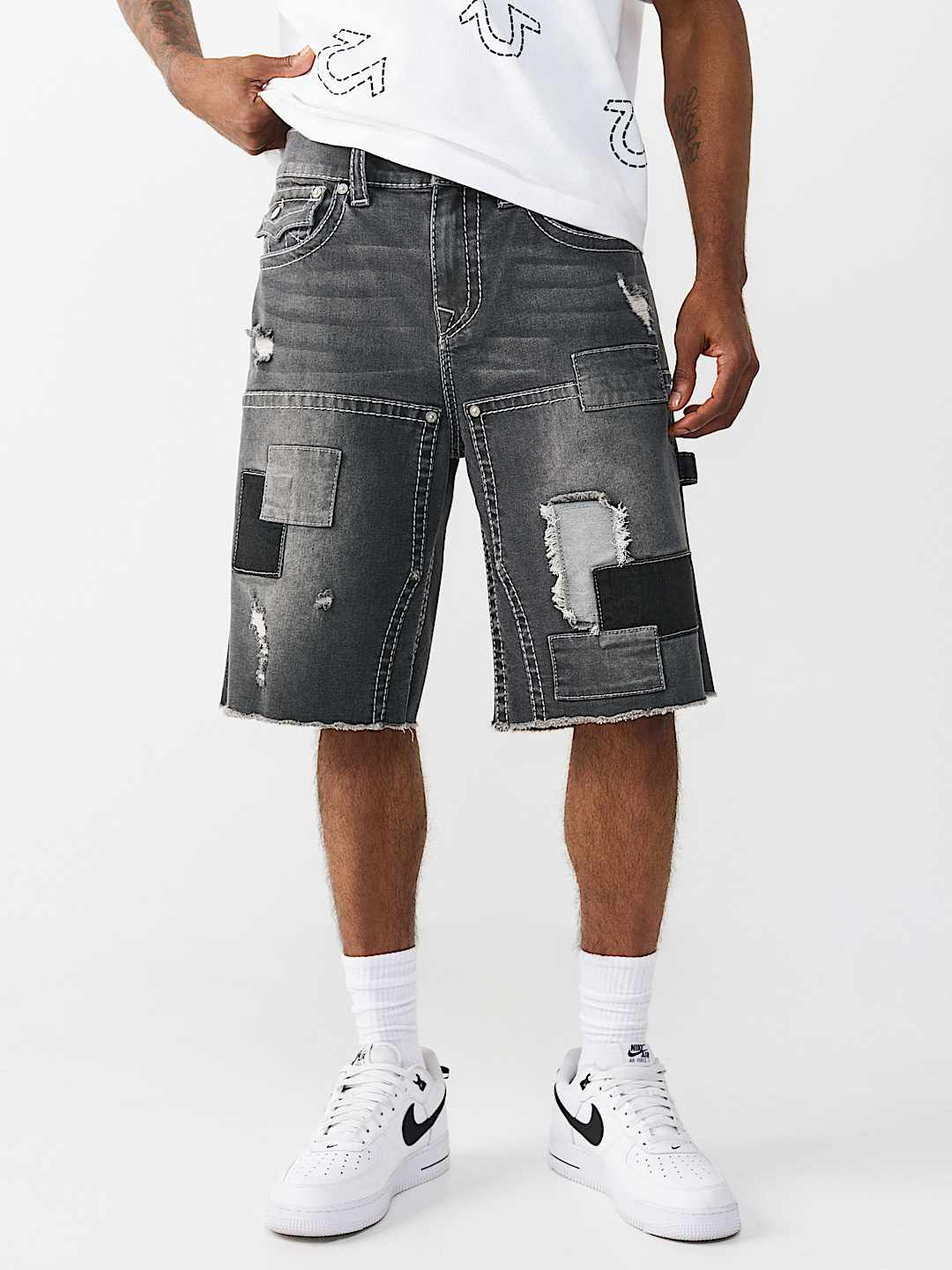 VINNY BIG T CARPENTER FRAYED ULTRA BAGGY SHORT, image 1