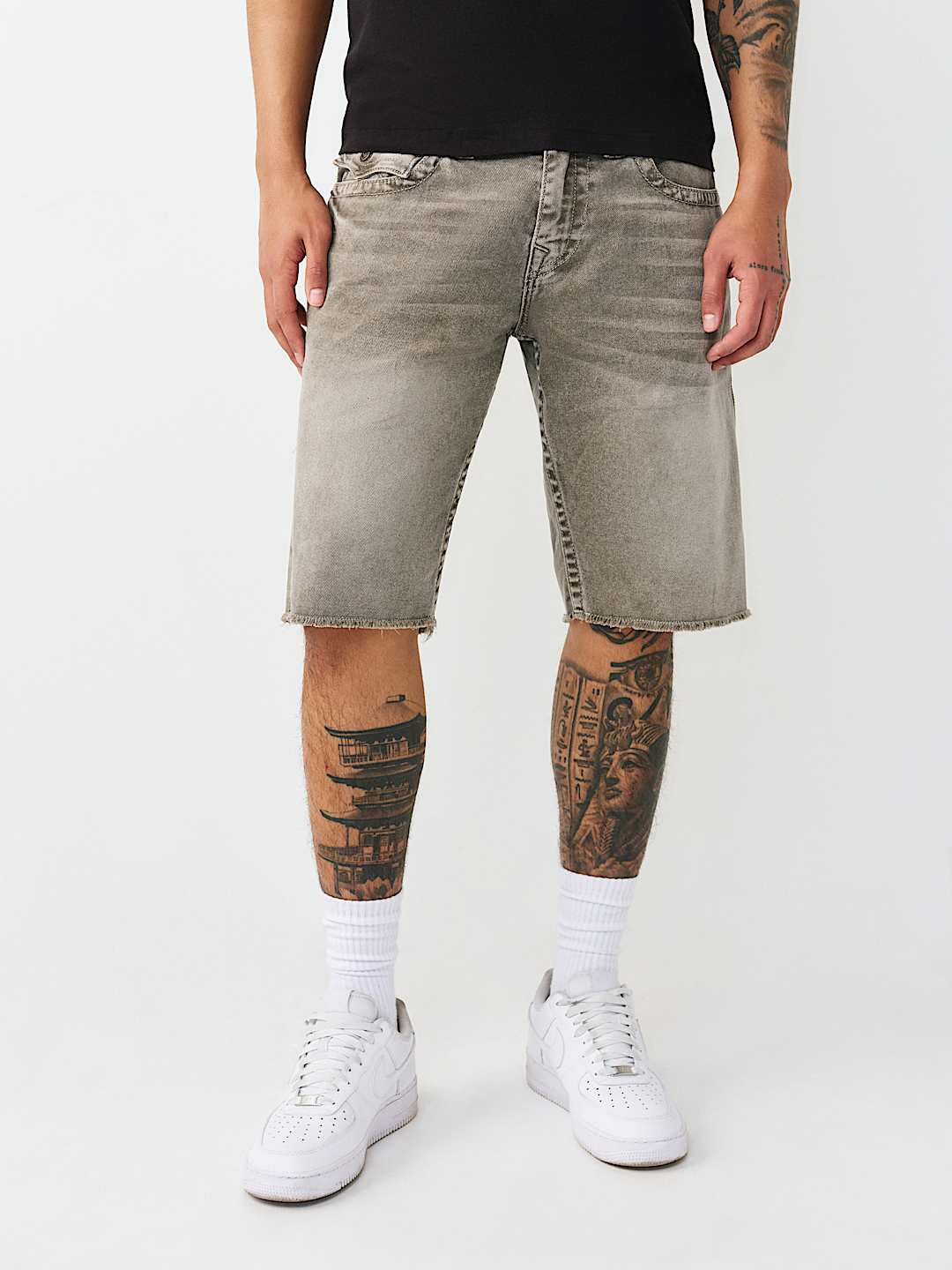 RICKY FRAYED HEM FLAP SHORT