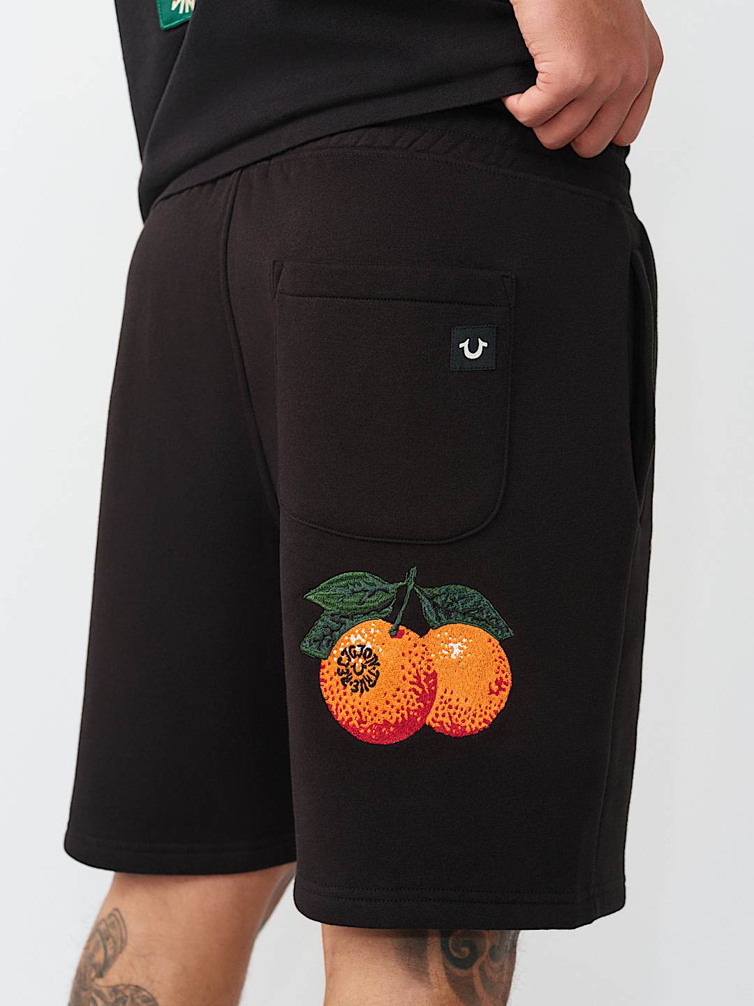 ORCHARD STAMPS SWEATSHORT, image 3