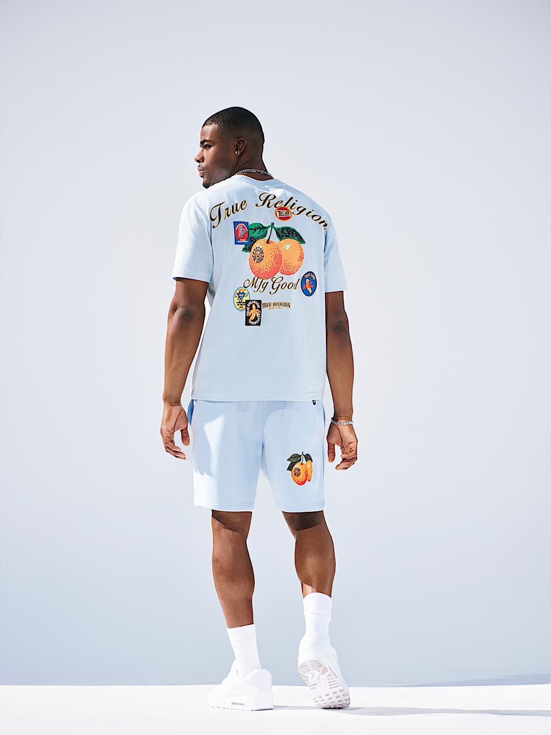 ORCHARD STAMPS SWEATSHORT, image 2