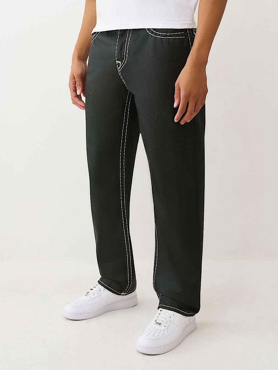 BOBBY SUPER T COATED BAGGY JEAN 32” - COATED BLK | True Religion