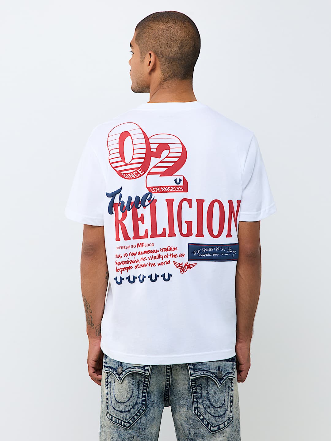 SO FRESH LOGO TEE