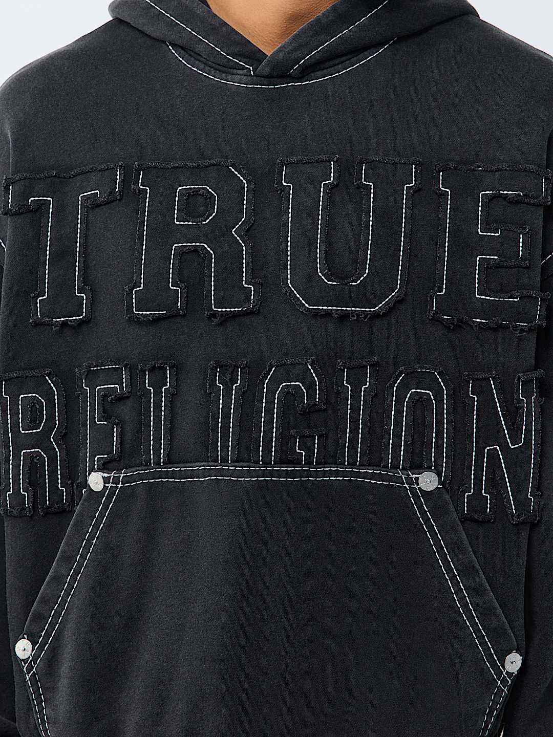 APPLIQU&Eacute; BIG T BOXY HOODIE