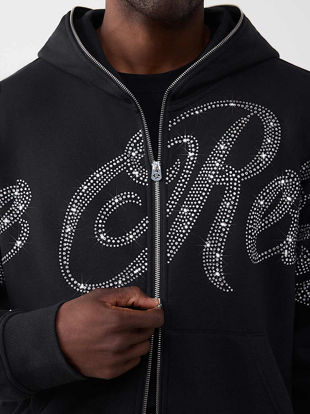 SUDADERA CON CAPUCHA Y CIERRE RELAJADA CON TEXTO Y DIAMANTES DE IMITACI&Oacute;N, image 4