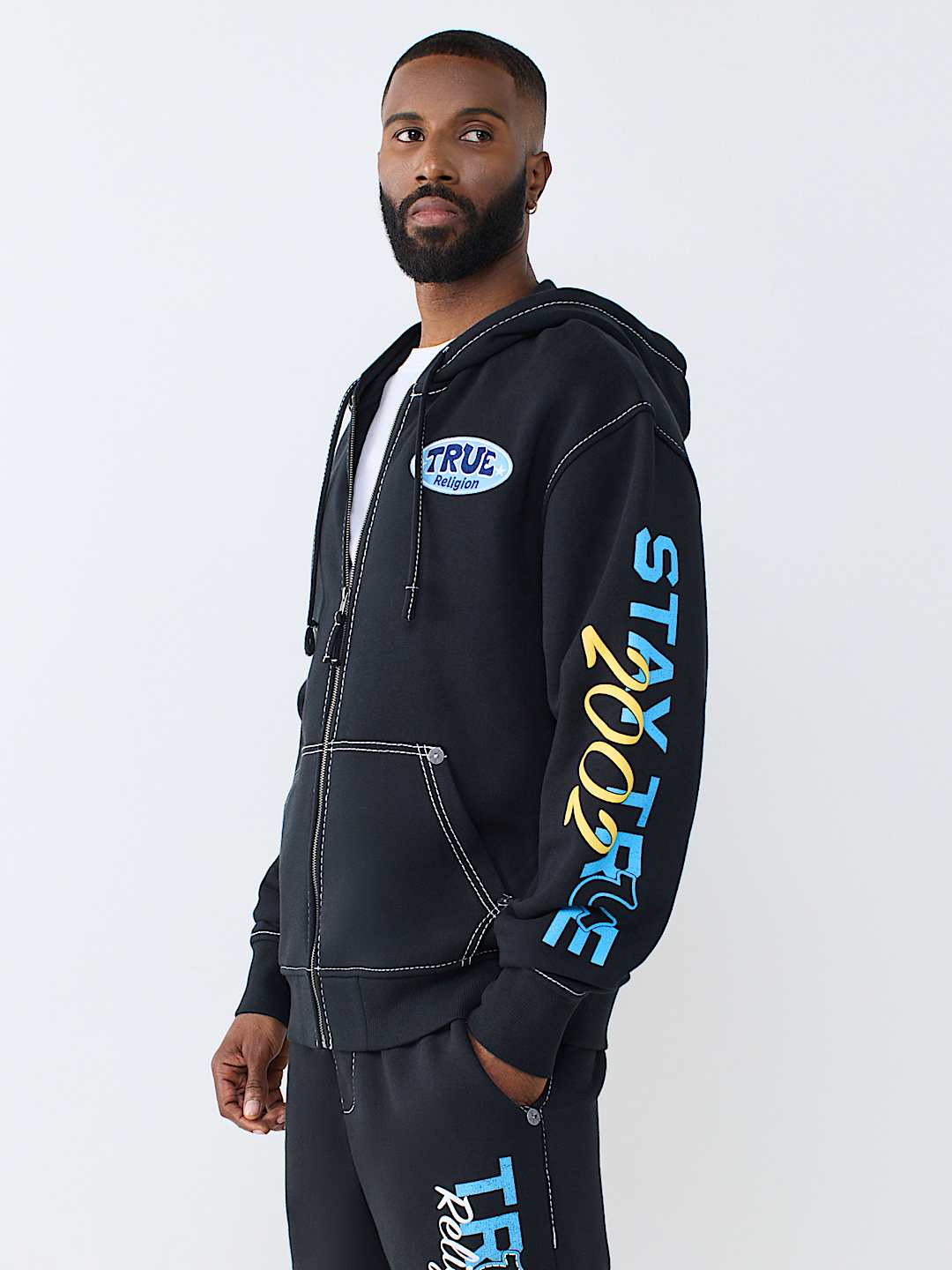 STAY TRUE LOGO BIG T ZIP HOODIE