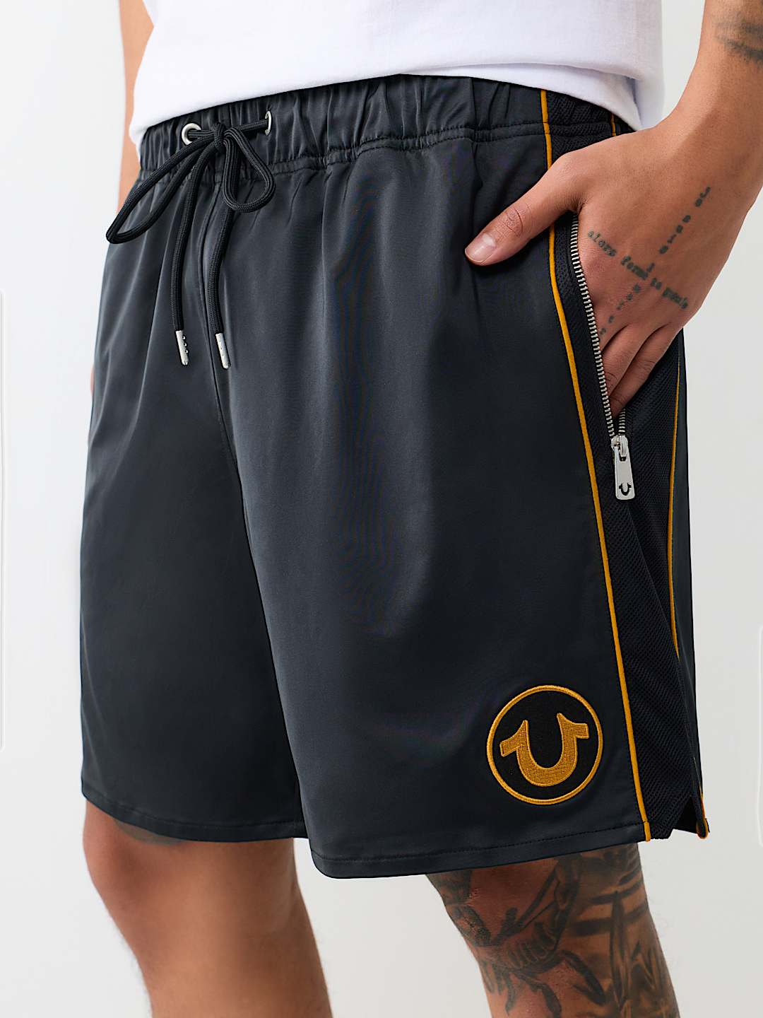 MESH BLOCK SATIN SHORT