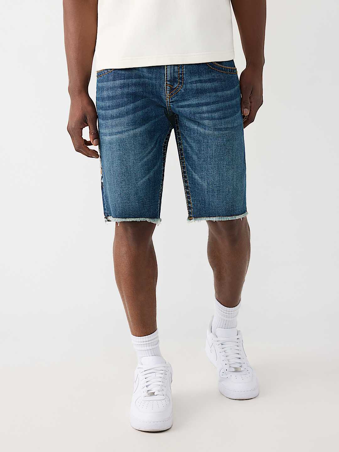 SHORTS RICKY BIG T CON DOBLADILLO DESHILACHADO, image 2