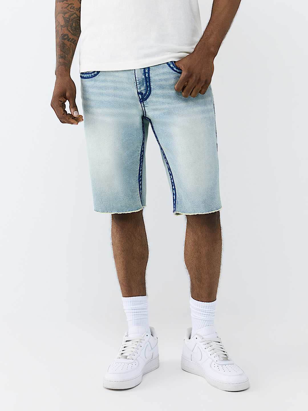 RICKY FRAYED HEM ROPE STITCH FLAP SHORT