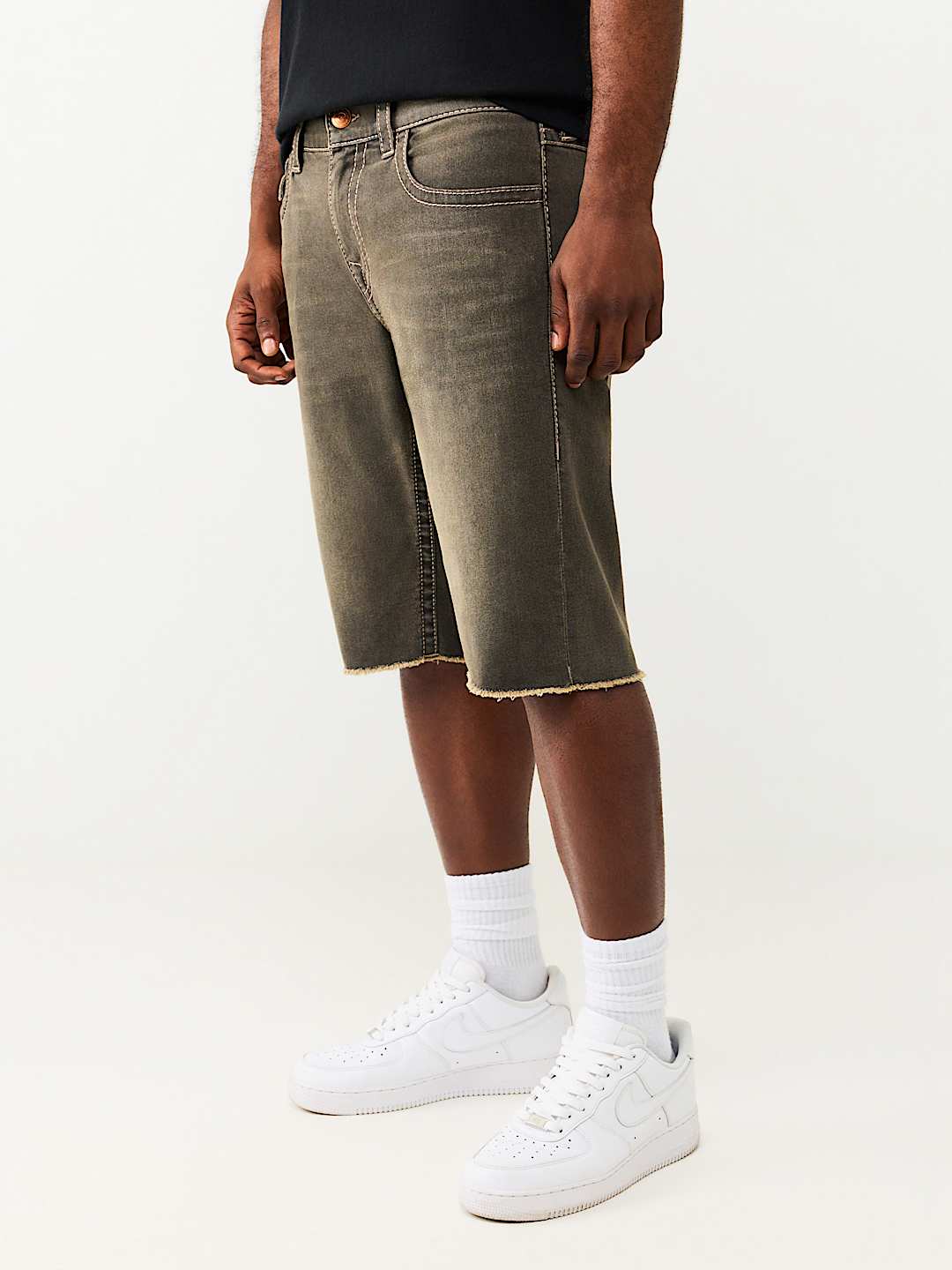 RICKY BIG T FLAP FRAY HEM SHORT