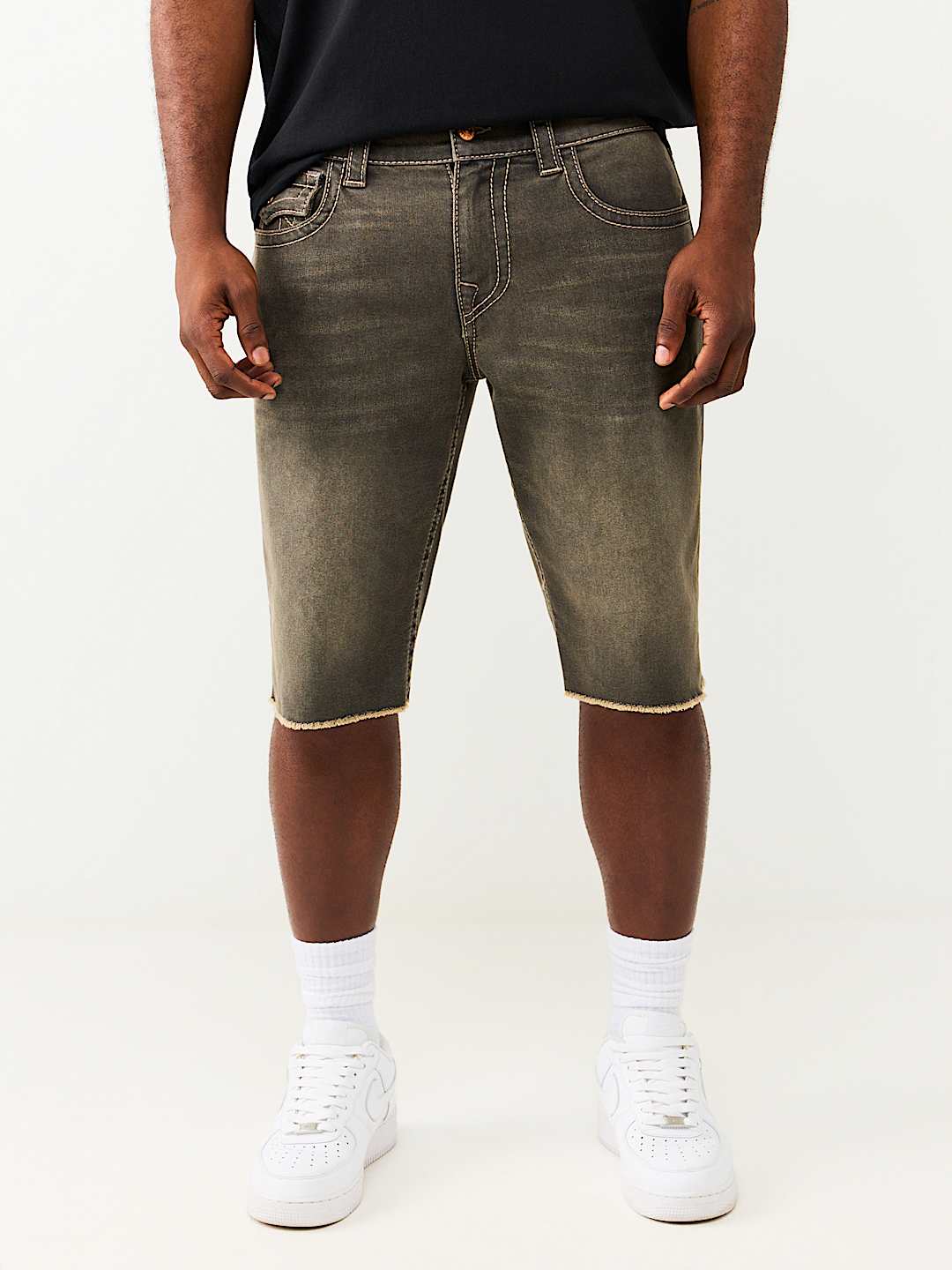 RICKY BIG T FLAP FRAY HEM SHORT