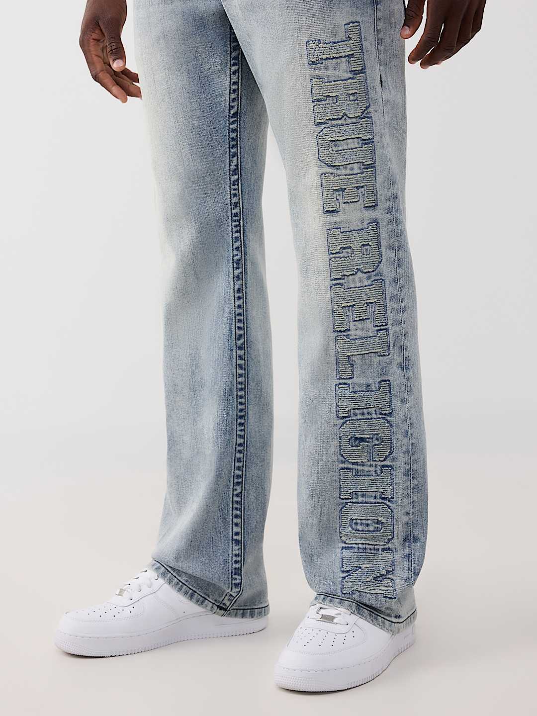 BILLY MENDED LOGO FLAP BOOTCUT JEAN 34"