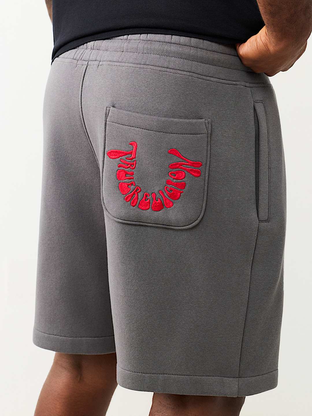 GROOVY HORSESHOE FLEECE SHORT