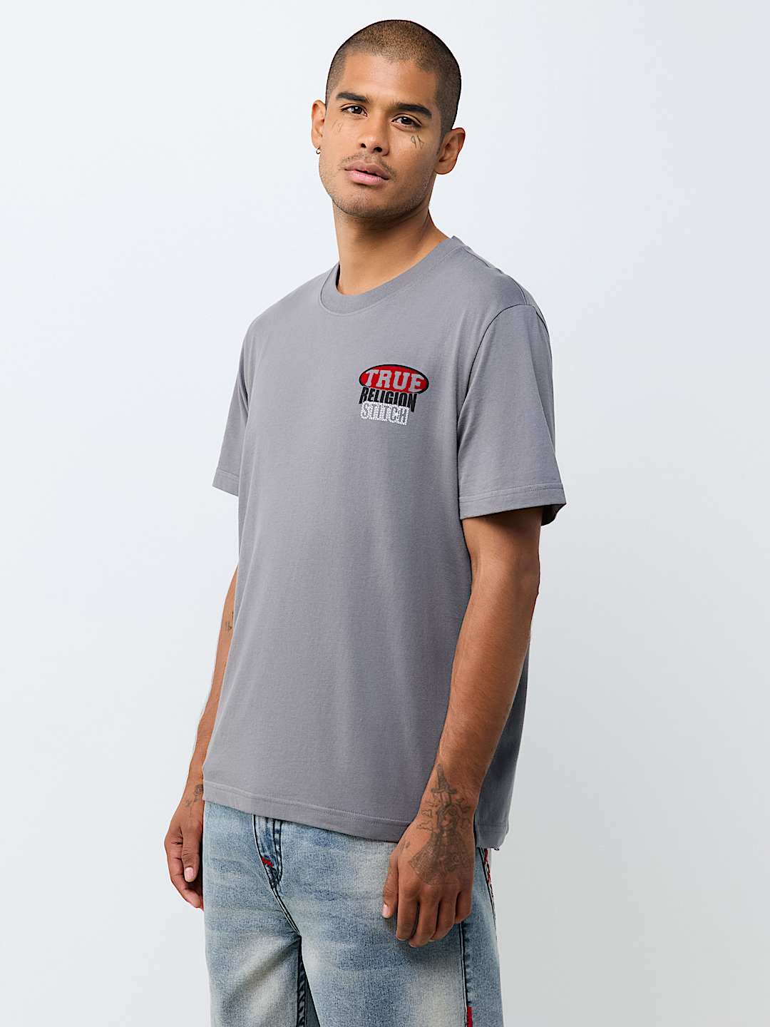 STACKED LOGO TEE