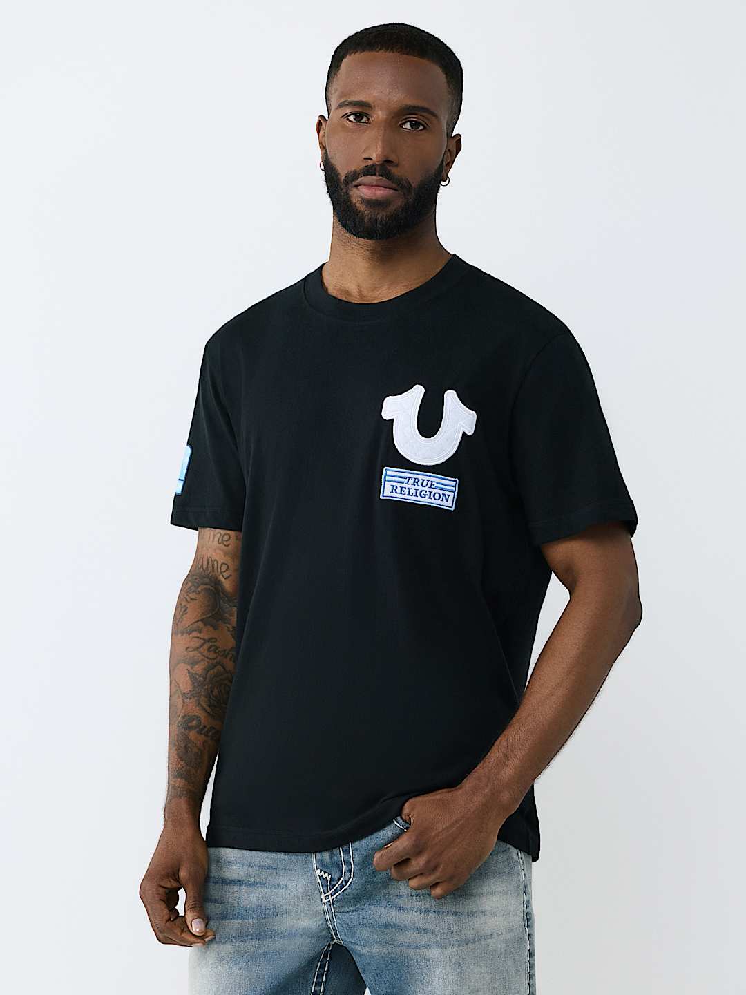 HORSESHOE REPEAT TEE