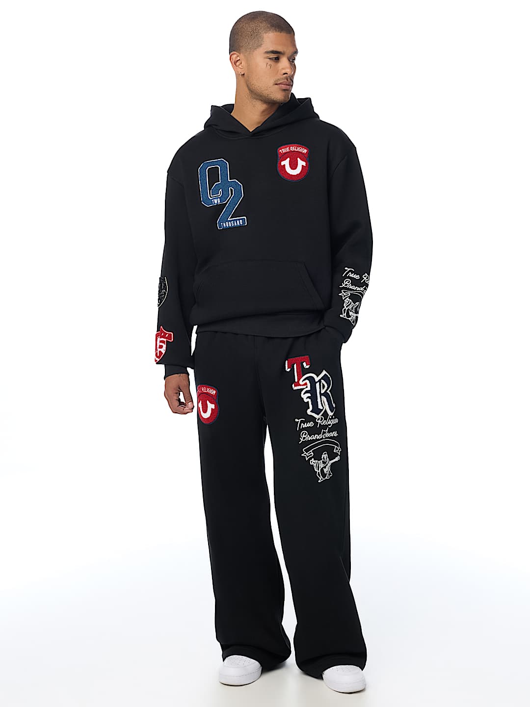 LOGO PATCH HOODIE