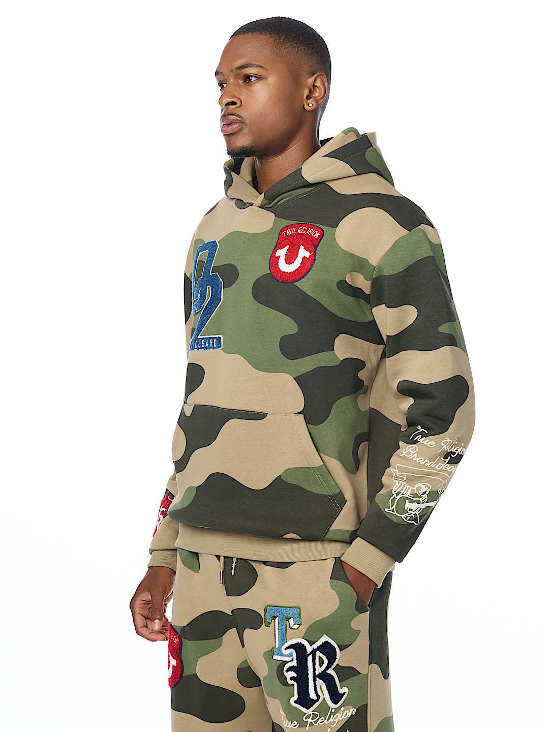 LOGO PATCH HOODIE