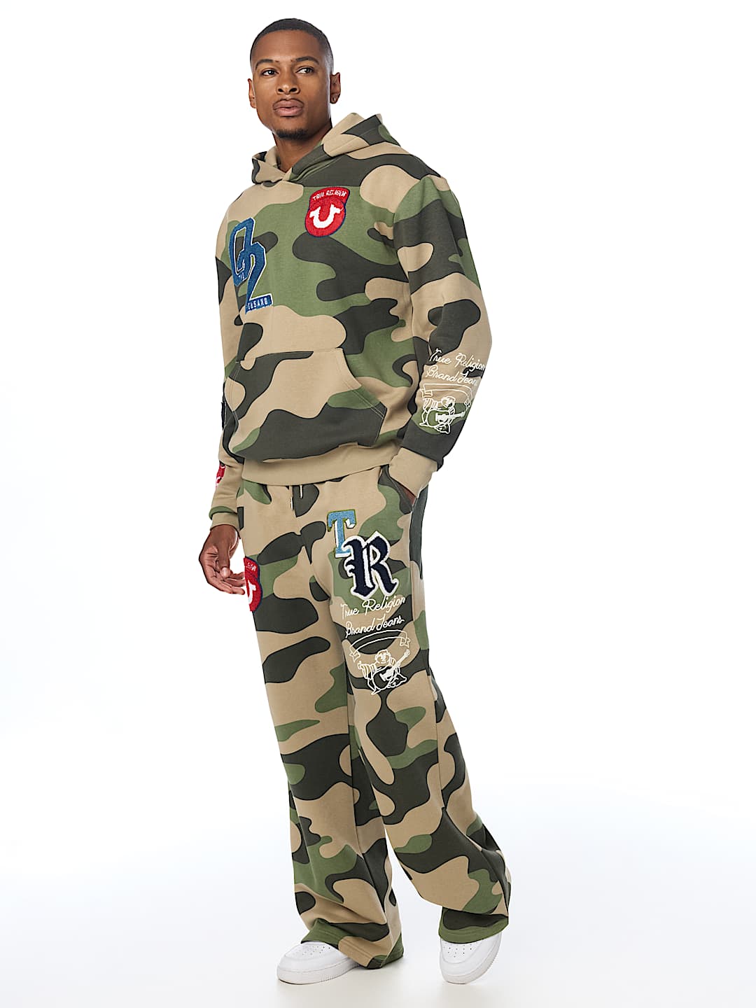 LOGO PATCH HOODIE