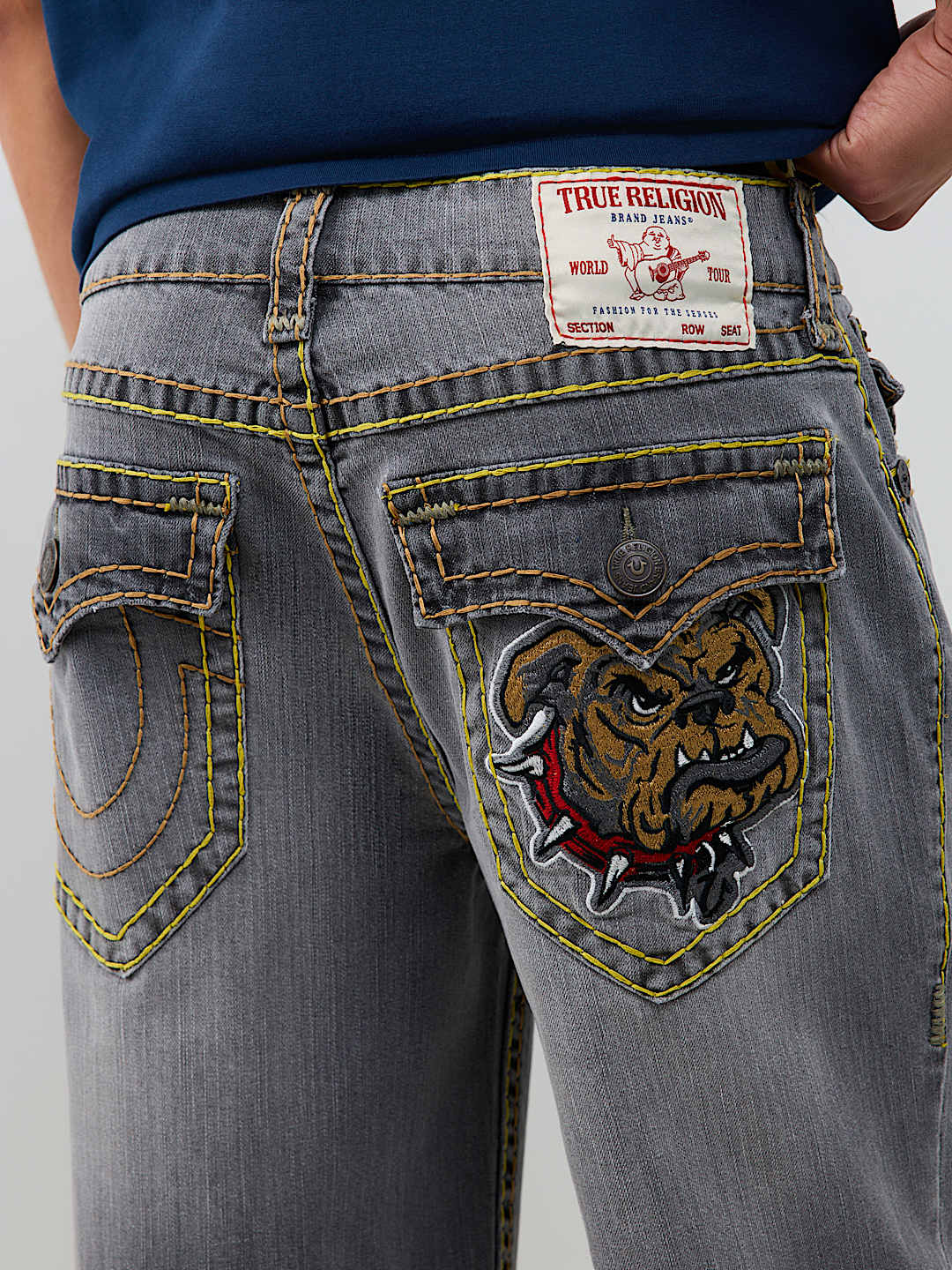 BOBBY EMBROIDERED BACK POCKET FLAP BAGGY JEAN 32" 