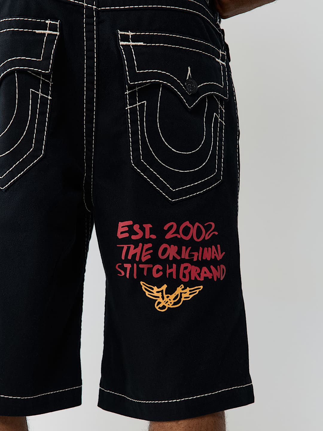 VINNY PATCH BIG T FLAP ULTRA BAGGY SHORT
