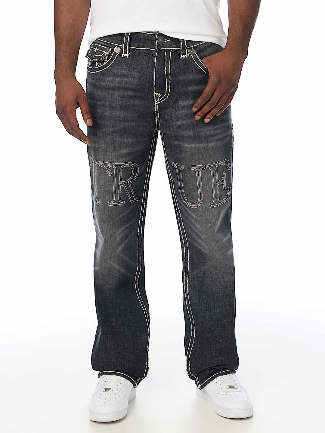 BOBBY EMBOSSED SUPER T FLAP BAGGY JEAN