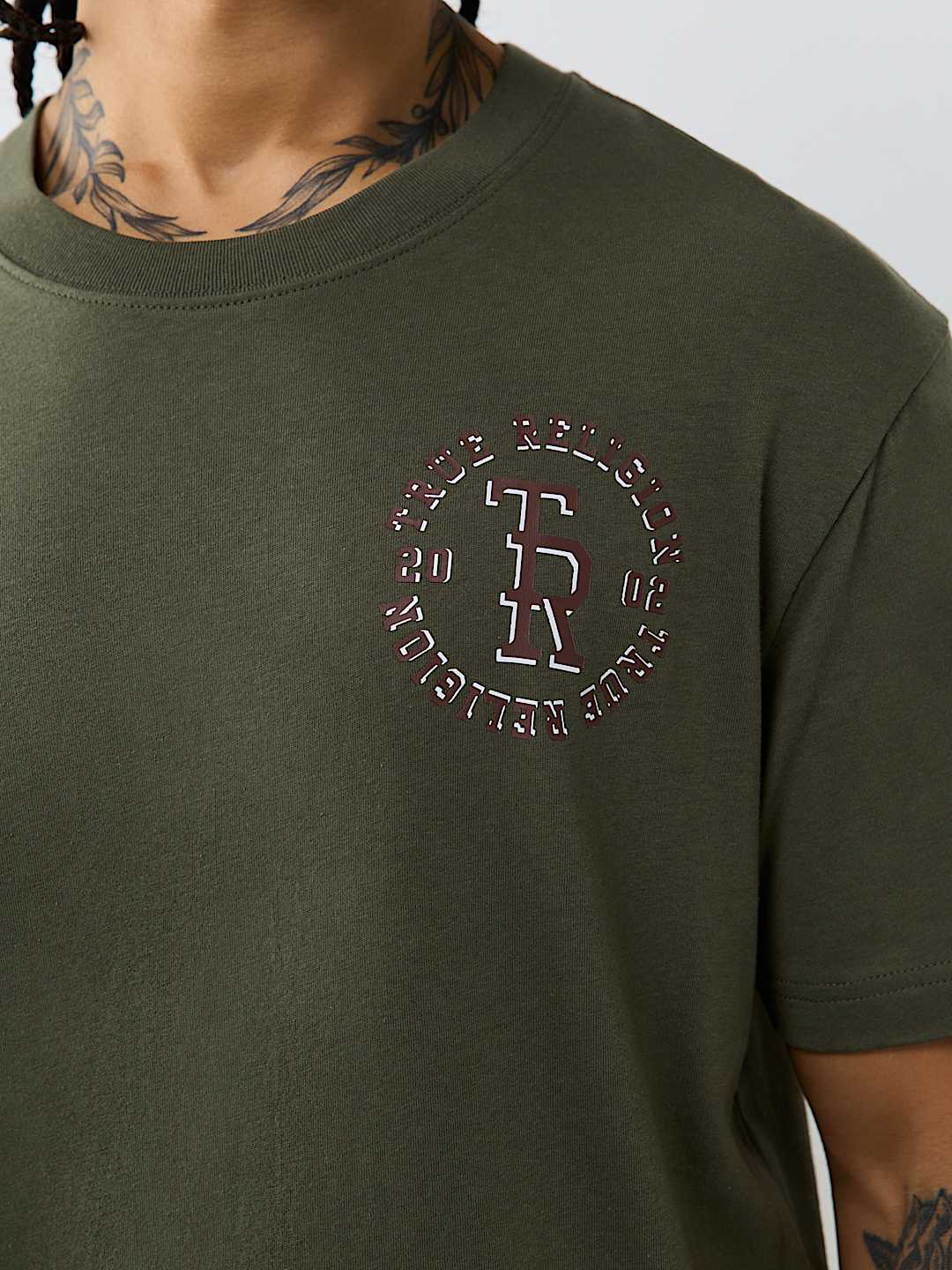 STACKED LOGO TEE