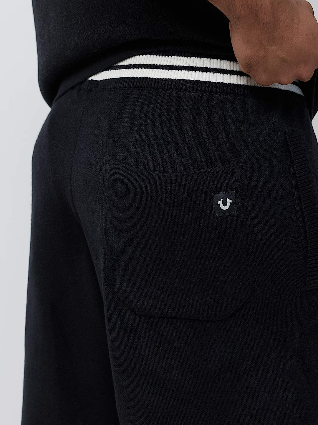 KNIT LOGO SHORT