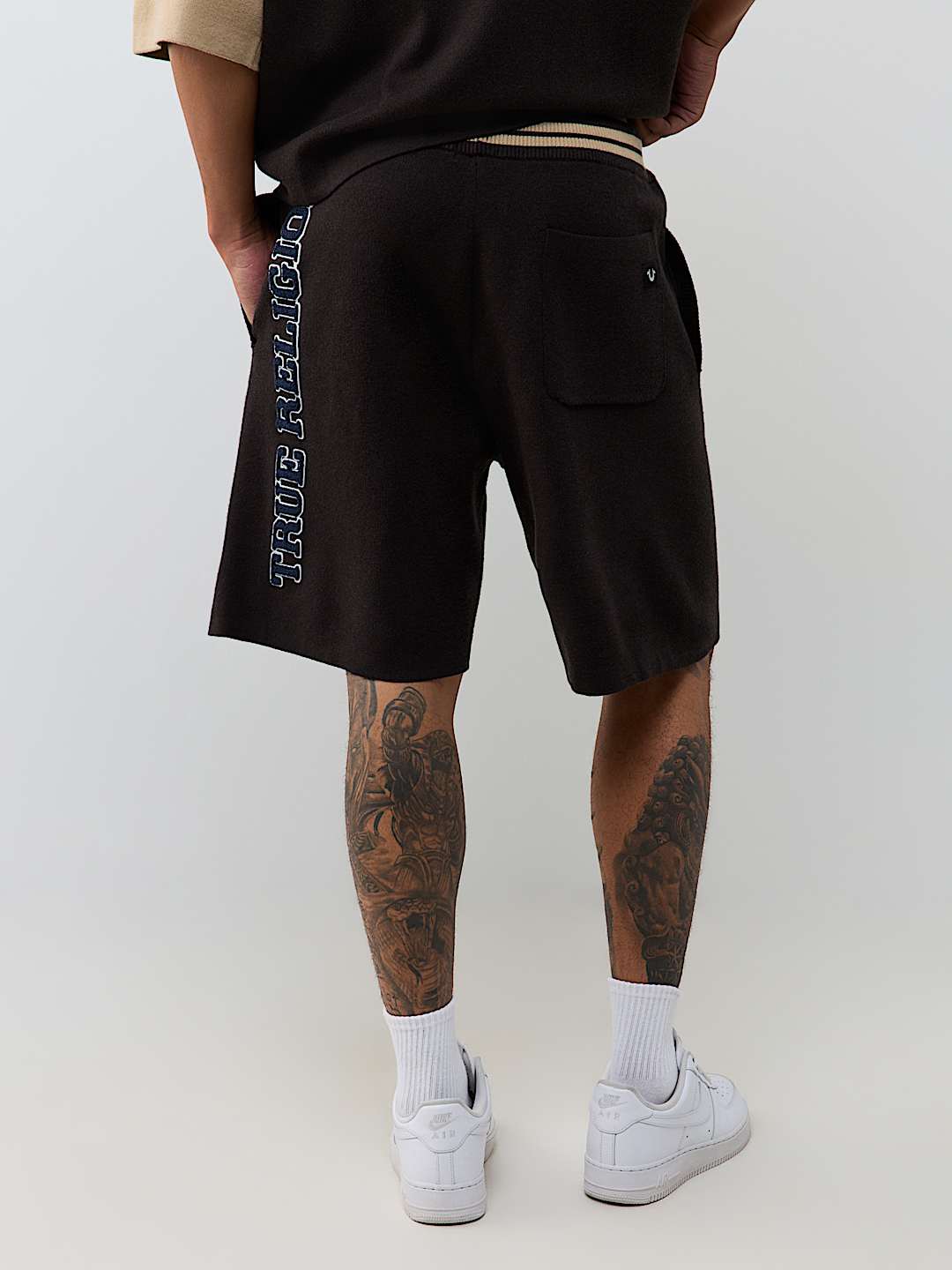 KNIT LOGO SHORT