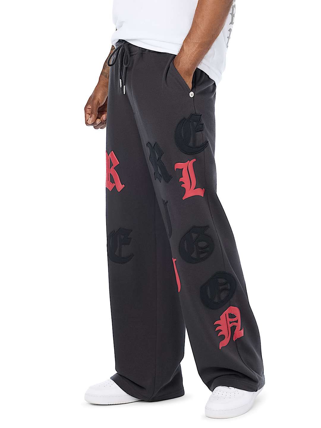 TOSSED LOGO BAGGY SWEATPANT