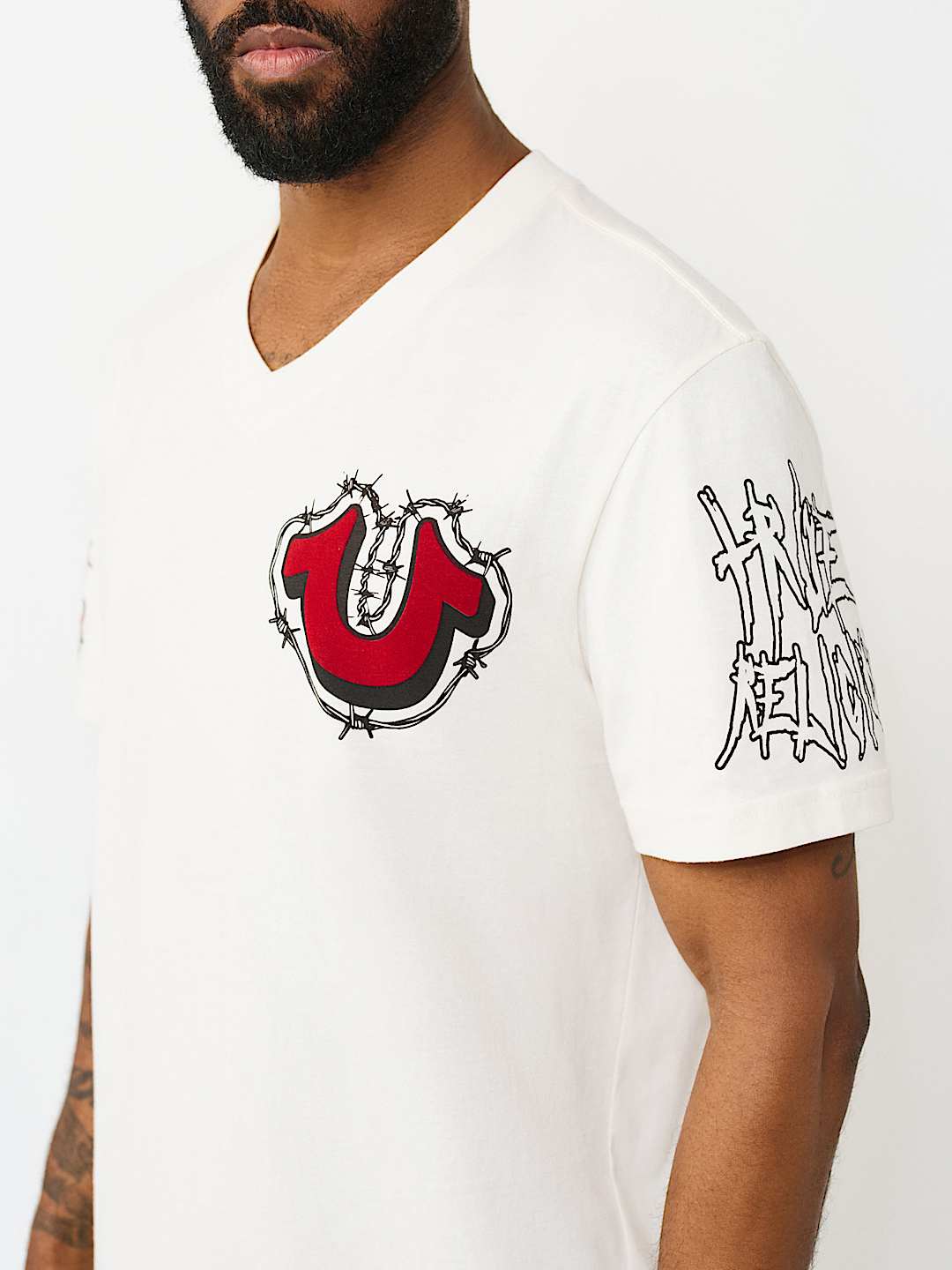 EAGLE NEST V-NECK TEE, image 4