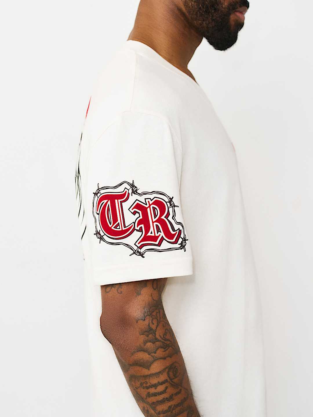 EAGLE NEST V-NECK TEE, image 5