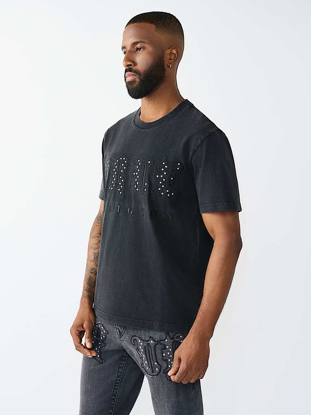 STUDDED LOGO HEAVYWEIGHT TEE, image 3