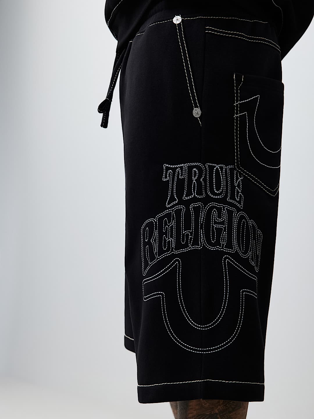 NO. 1 LOGO BIG T FLEECE SHORT