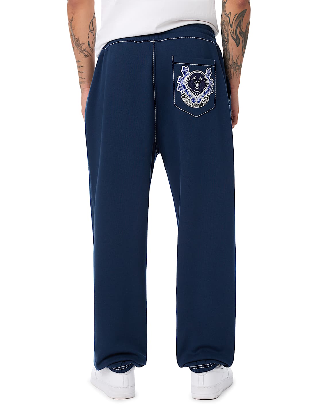 STENCIL LOGO BIG T BAGGY JOGGER